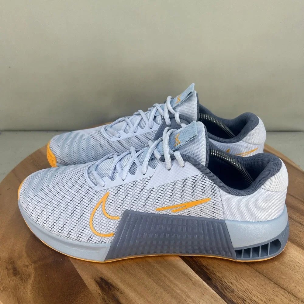 Nike Metcon 9 Mens Training Shoes Grey Orange DZ2617-005 Size 11.5 Gym Workout